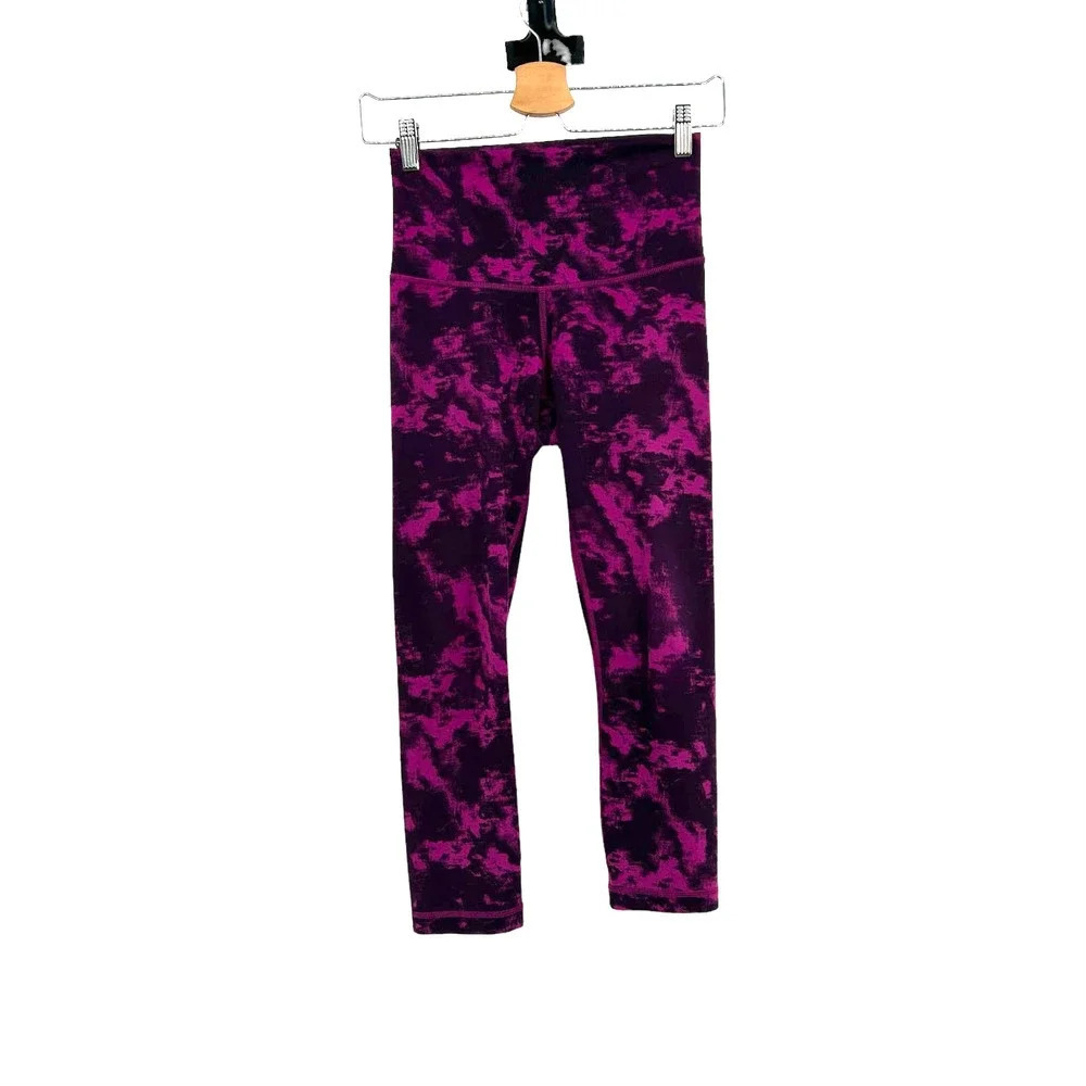 Lululemon Wunder Under Crop II *Full-On Luon (Roll Down) Plum Size 6